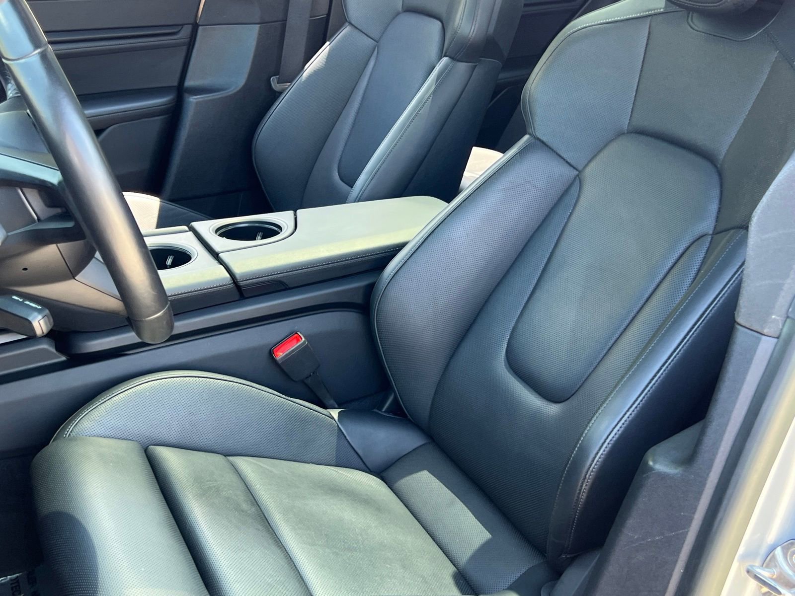 Certified 2022 Porsche Taycan GTS image 5