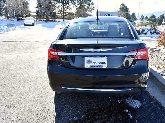 Used 2012 Chrysler 200 Limited image 5