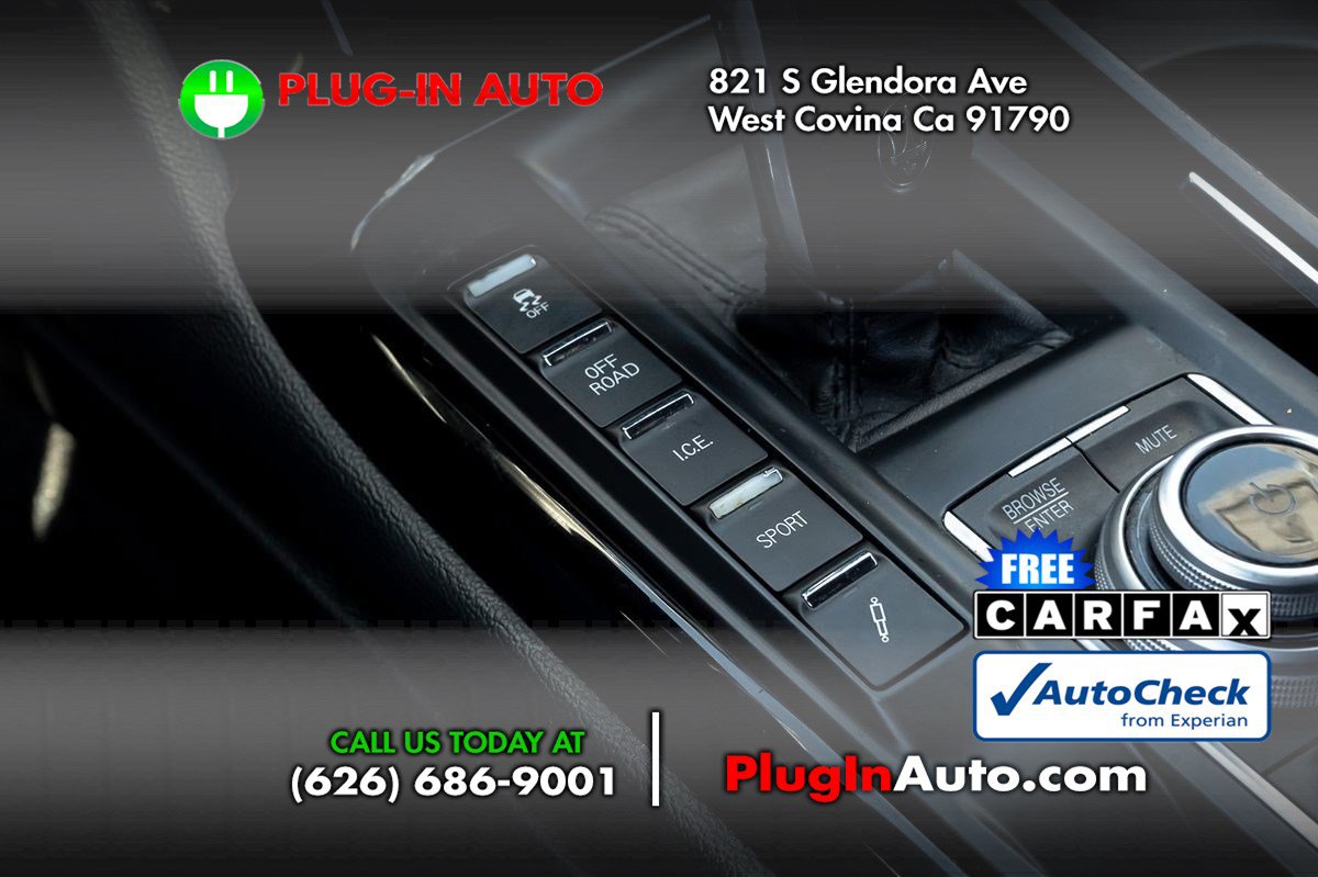 Used 2021 Maserati Levante S AWD/4WD image 25