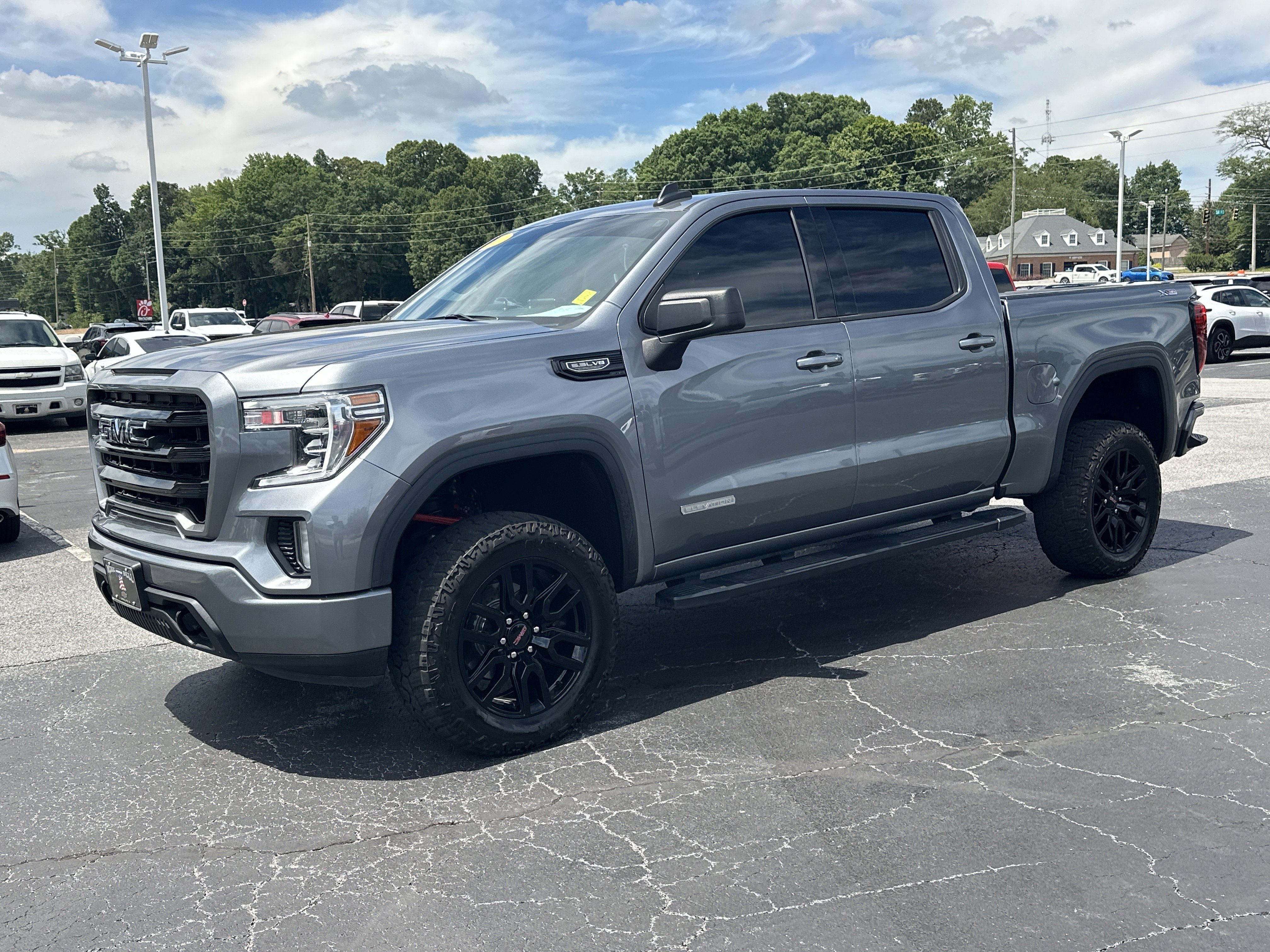 Used 2021 GMC Sierra 1500 Elevation AWD/4WD image 3