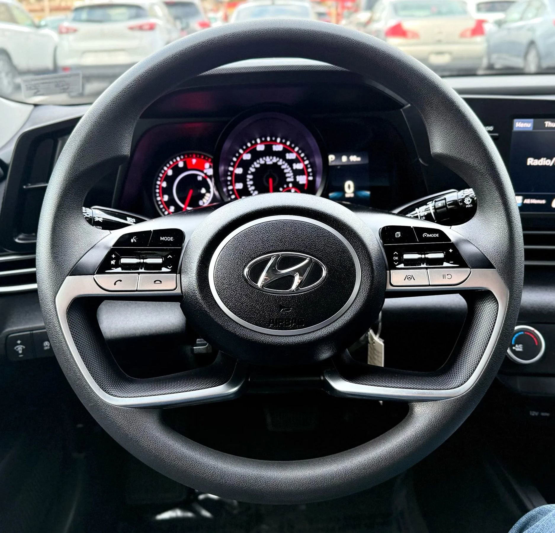 Used 2021 Hyundai Elantra SE w/ Cargo Package image 12