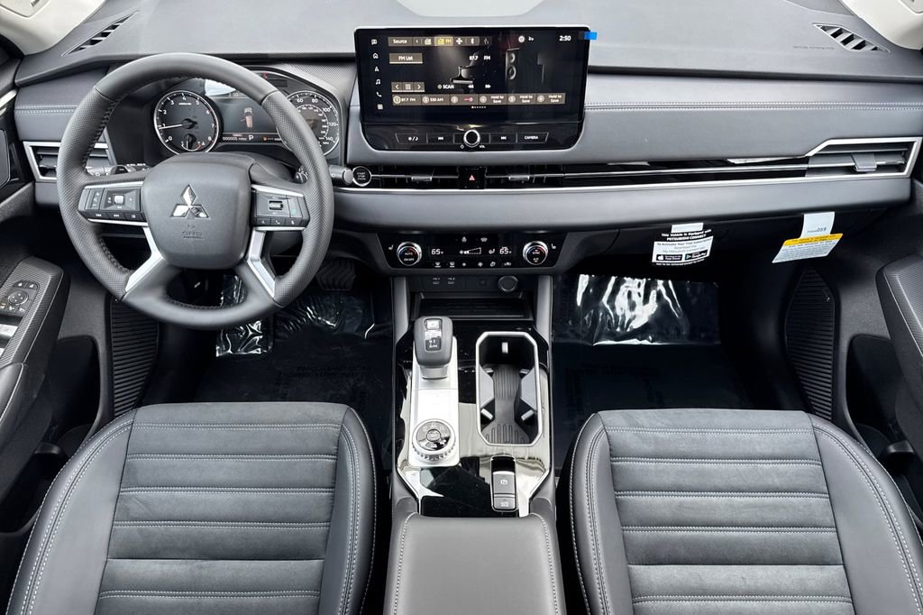 New 2026 Mitsubishi Outlander SE AWD/4WD image 13