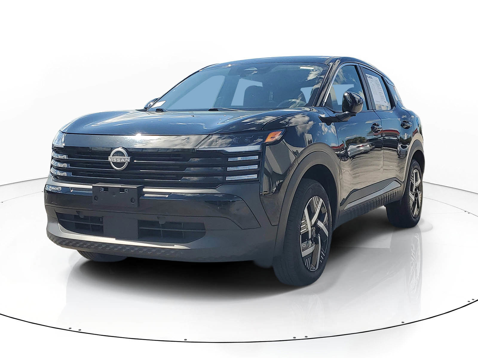 Used 2025 Nissan Kicks SV image 3