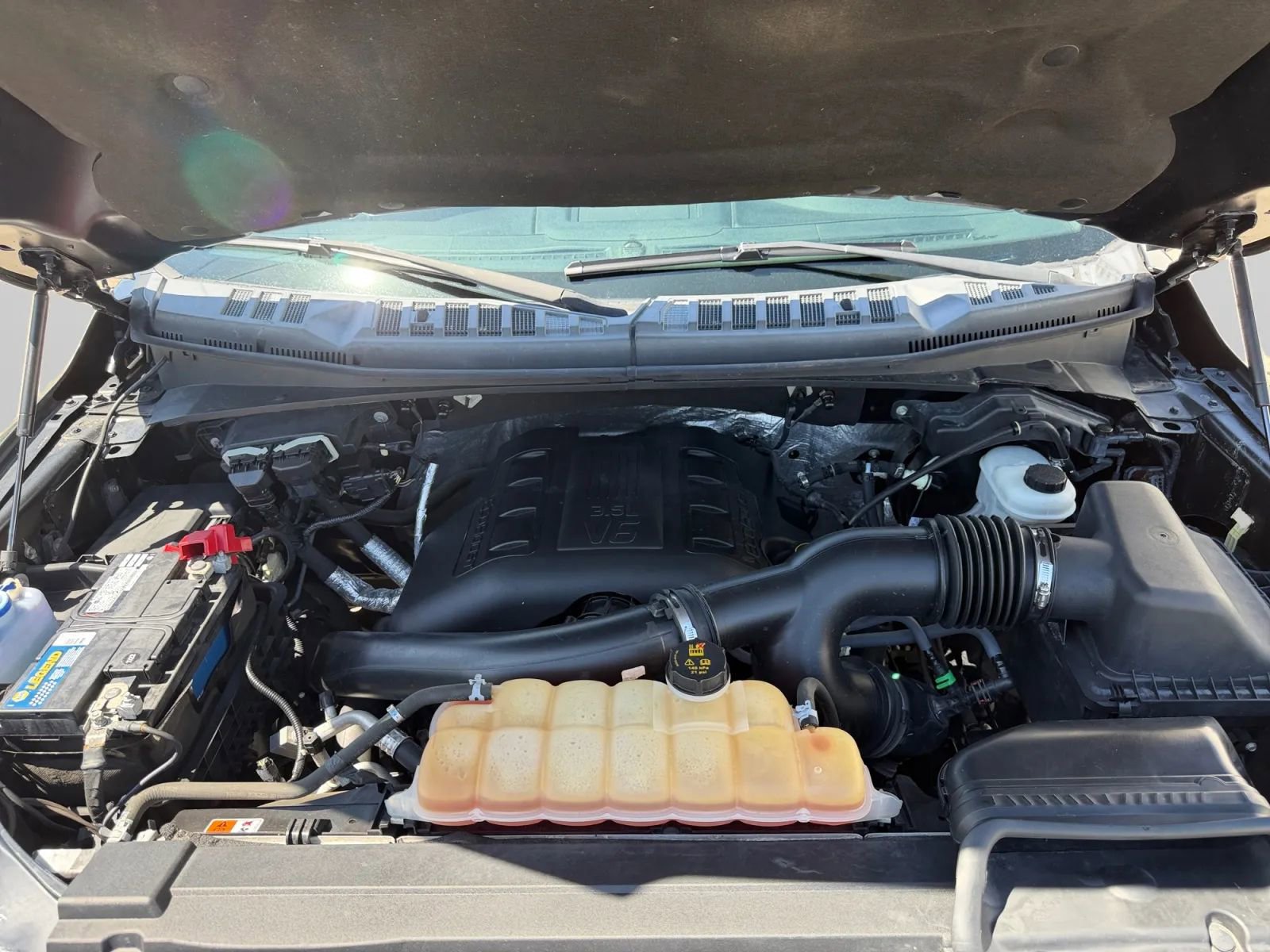 Used 2016 Ford F150 XLT w/ Equipment Group 302A Luxury image 37