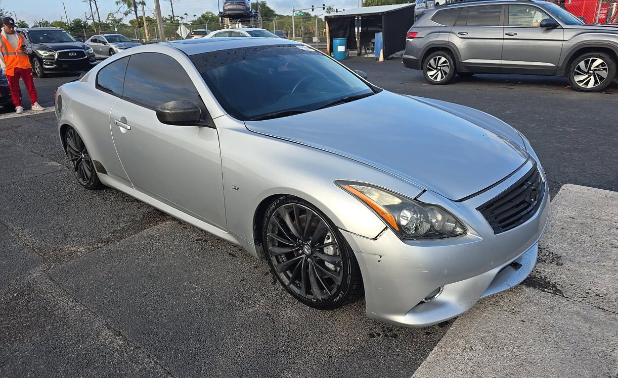 Used 2015 INFINITI Q60 Journey w/ Premium Package RWD image 9