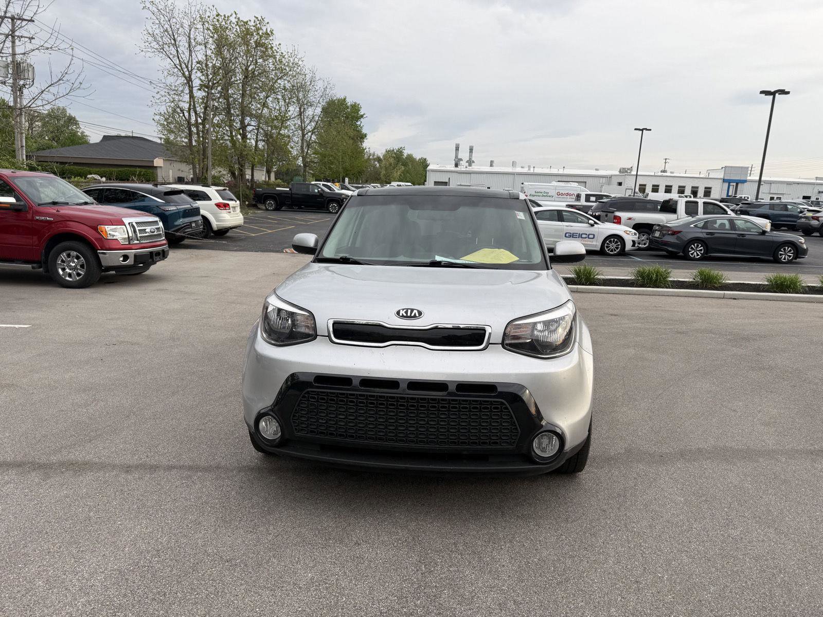Used 2016 Kia Soul + w/ Primo Package FWD image 8