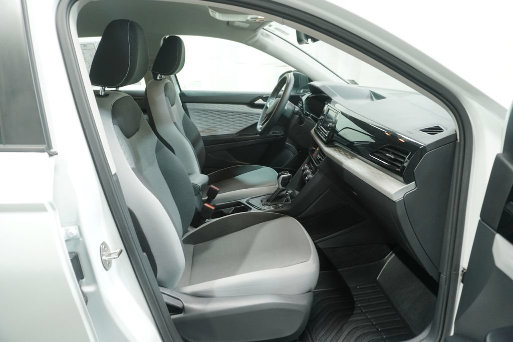 Certified 2023 Volkswagen Taos S FWD image 10