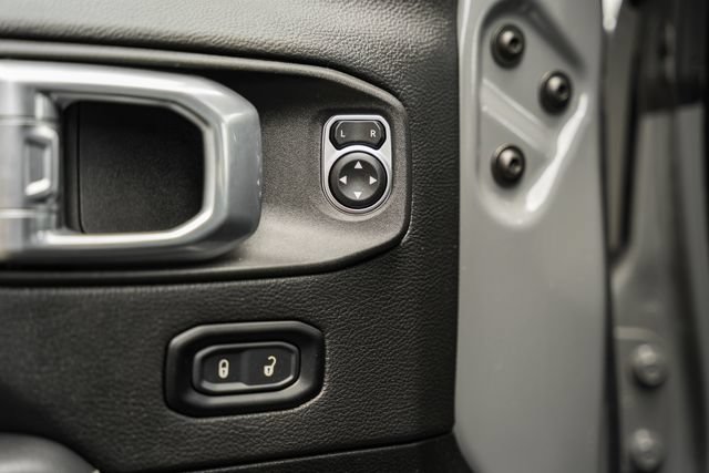 Used 2023 Jeep Wrangler Unlimited Sahara w/ Cold Weather Group AWD/4WD image 49