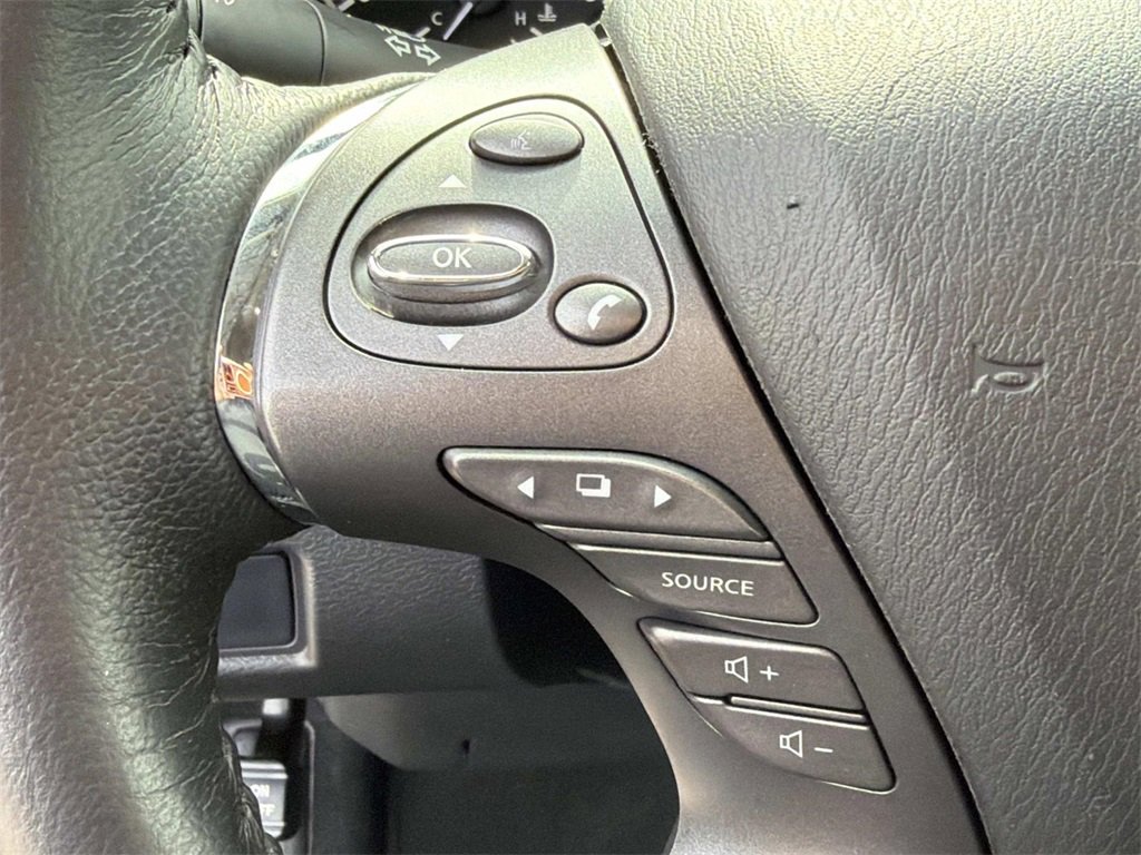 Used 2024 Nissan Murano SL image 19