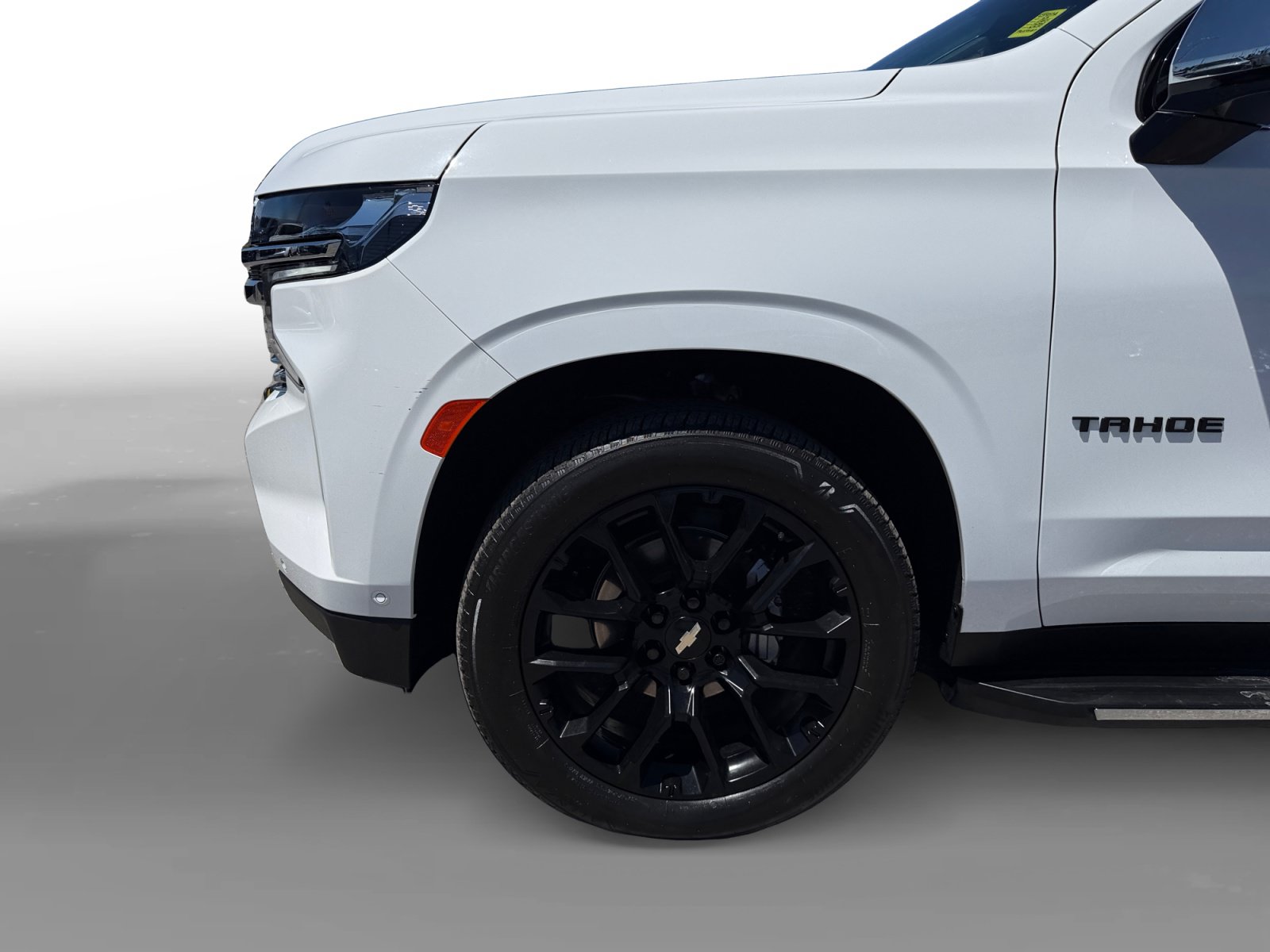 Used 2023 Chevrolet Tahoe Premier w/ Advanced Technology Package AWD/4WD image 9