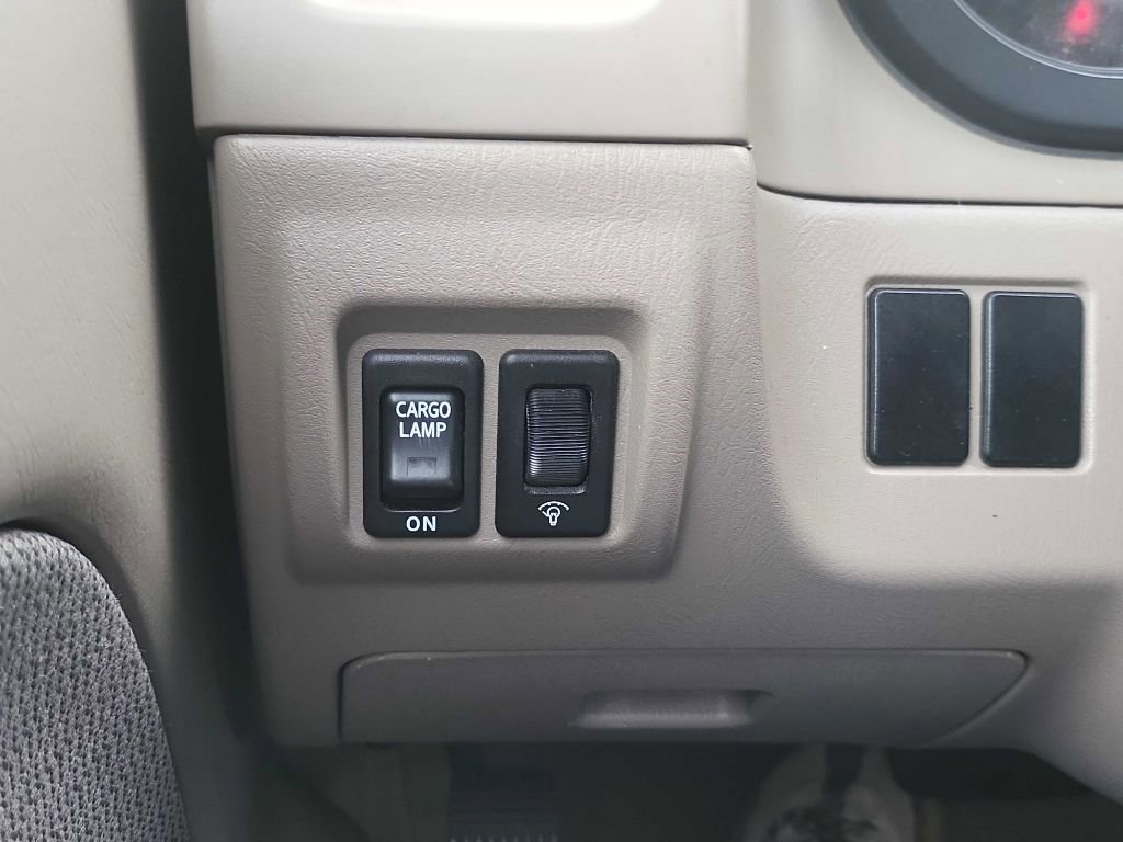 Used 2003 Nissan Frontier XE w/ Value Truck Pkg image 13