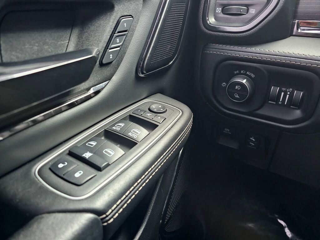 Used 2022 RAM 1500 Limited image 38