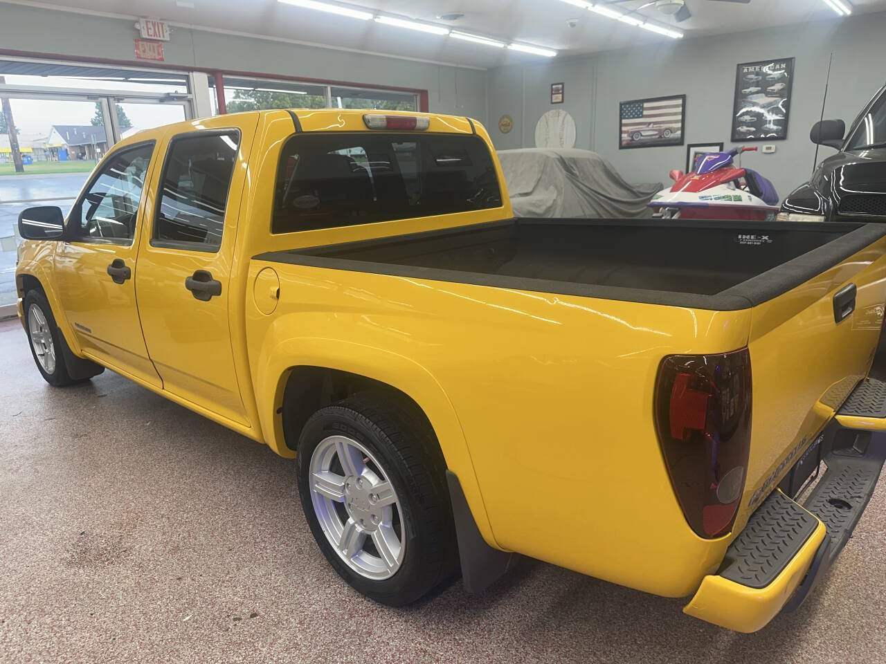 Used 2004 Chevrolet Colorado LS RWD image 3