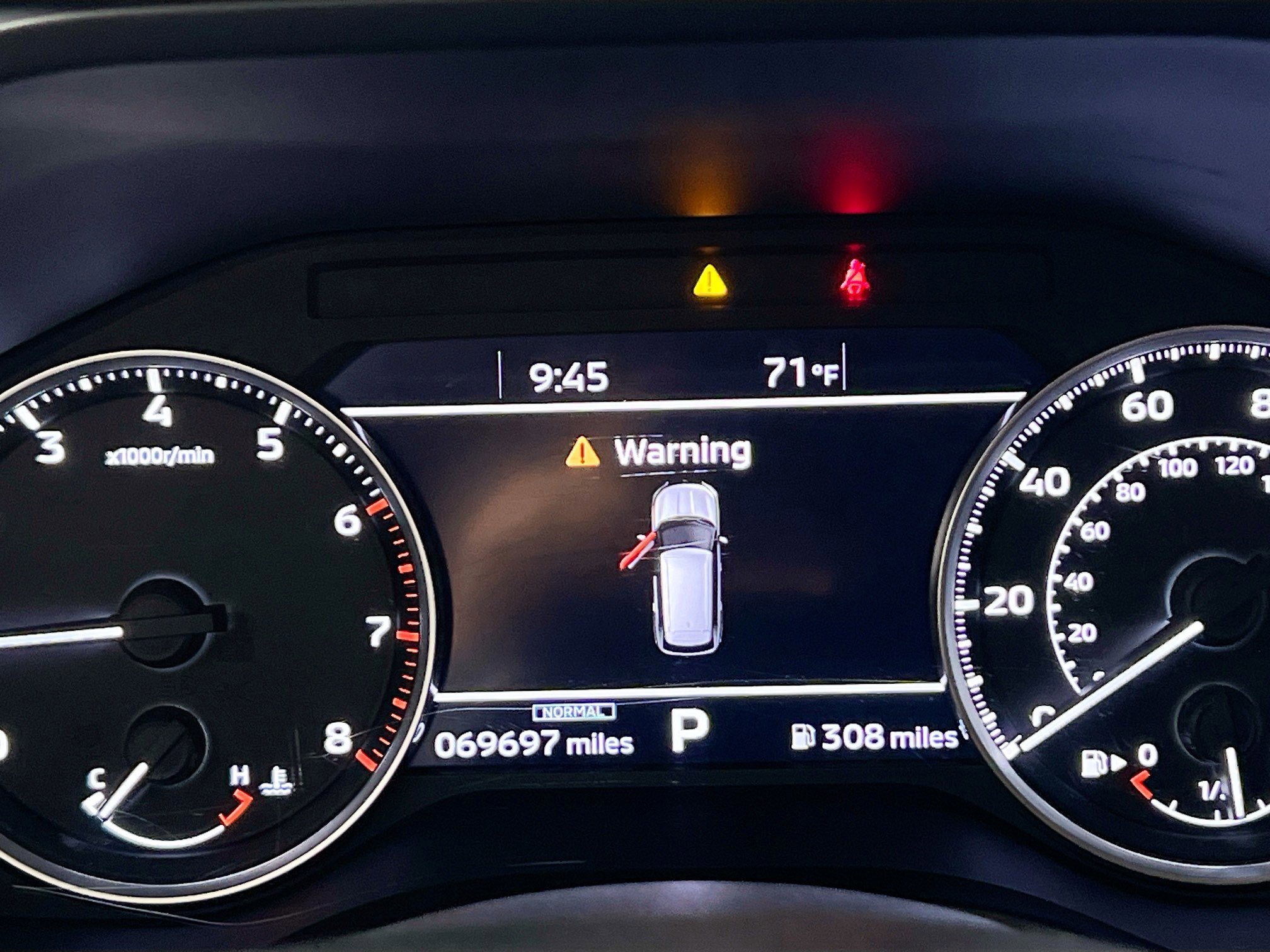 Used 2022 Mitsubishi Outlander SE image 23