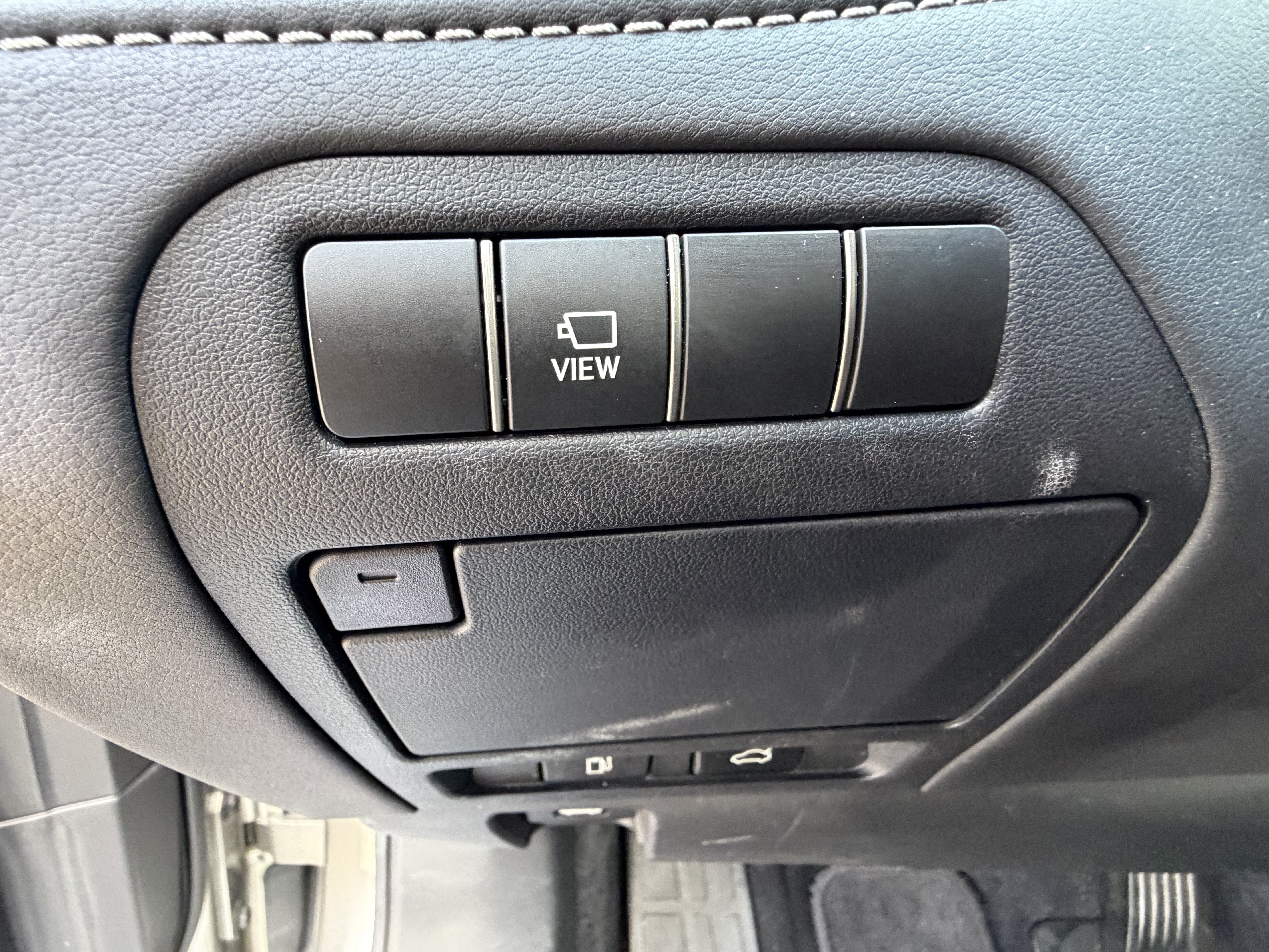 Used 2018 Lexus LS 500 w/ Interior Upgrade Package RWD image 16