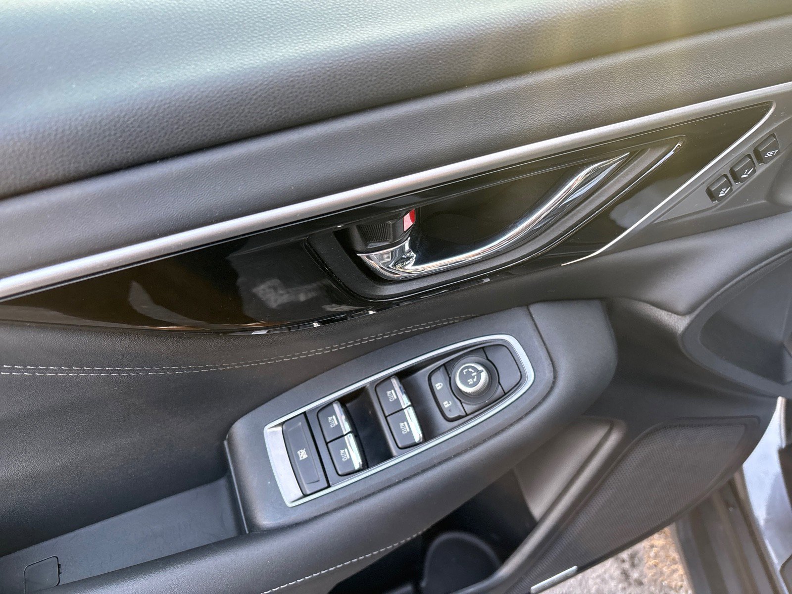 Used 2020 Subaru Outback Limited w/ Popular Package #2 image 11