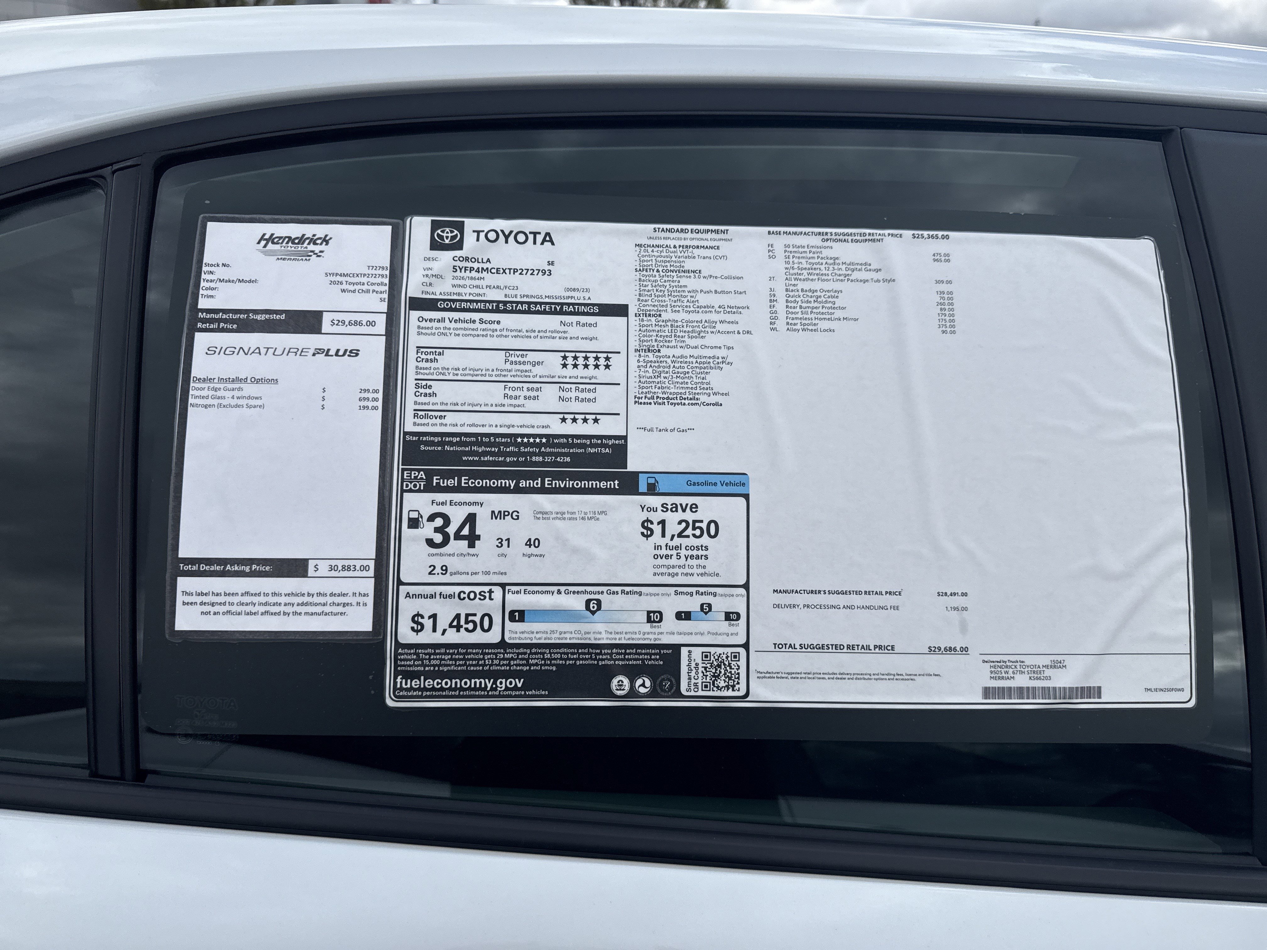 Used 2026 Toyota Corolla SE w/ SE Package FWD image 33