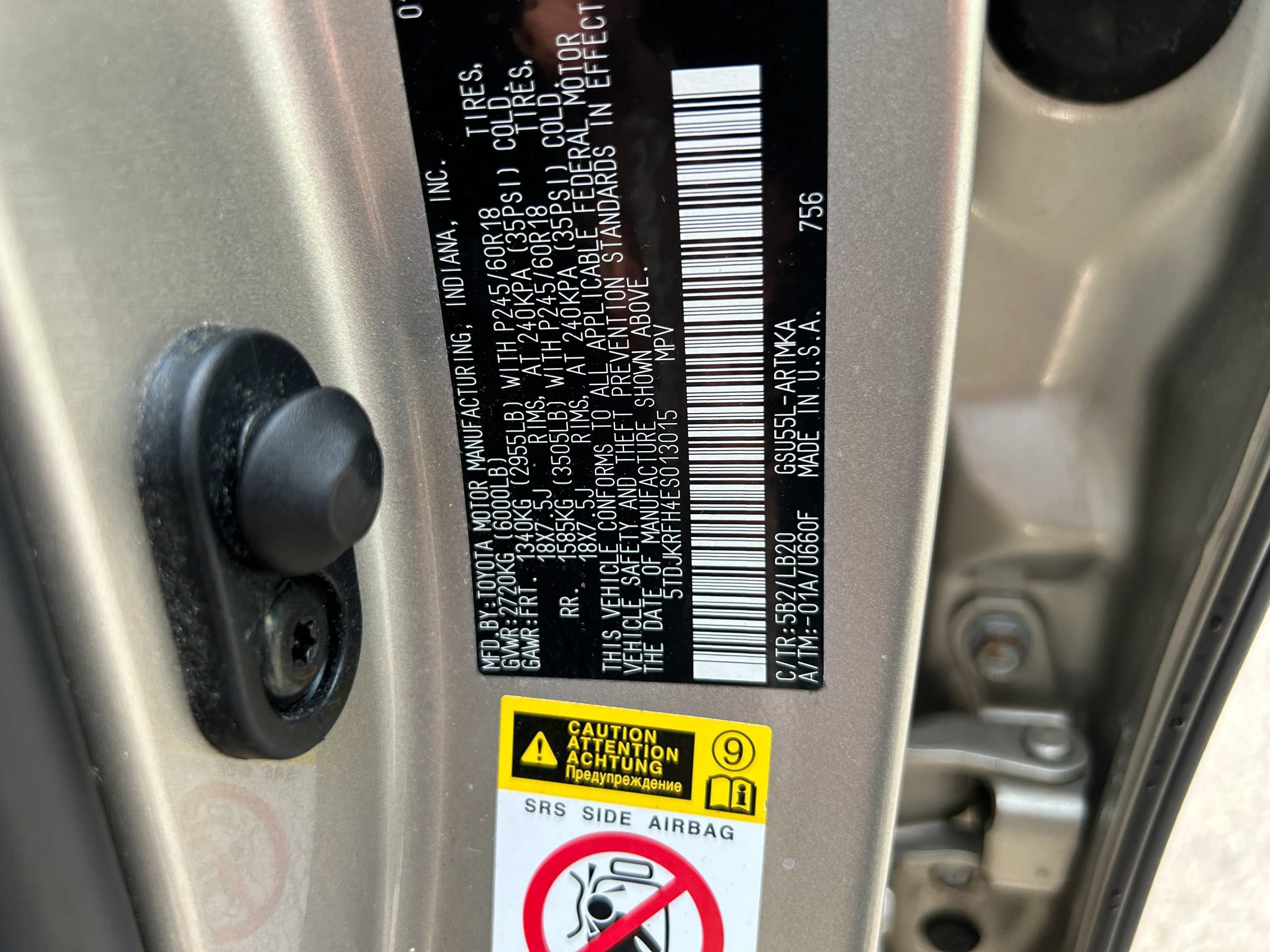 Used 2014 Toyota Highlander XLE AWD/4WD image 21