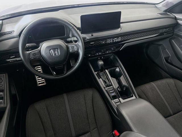 Used 2023 Honda Accord Sport image 28