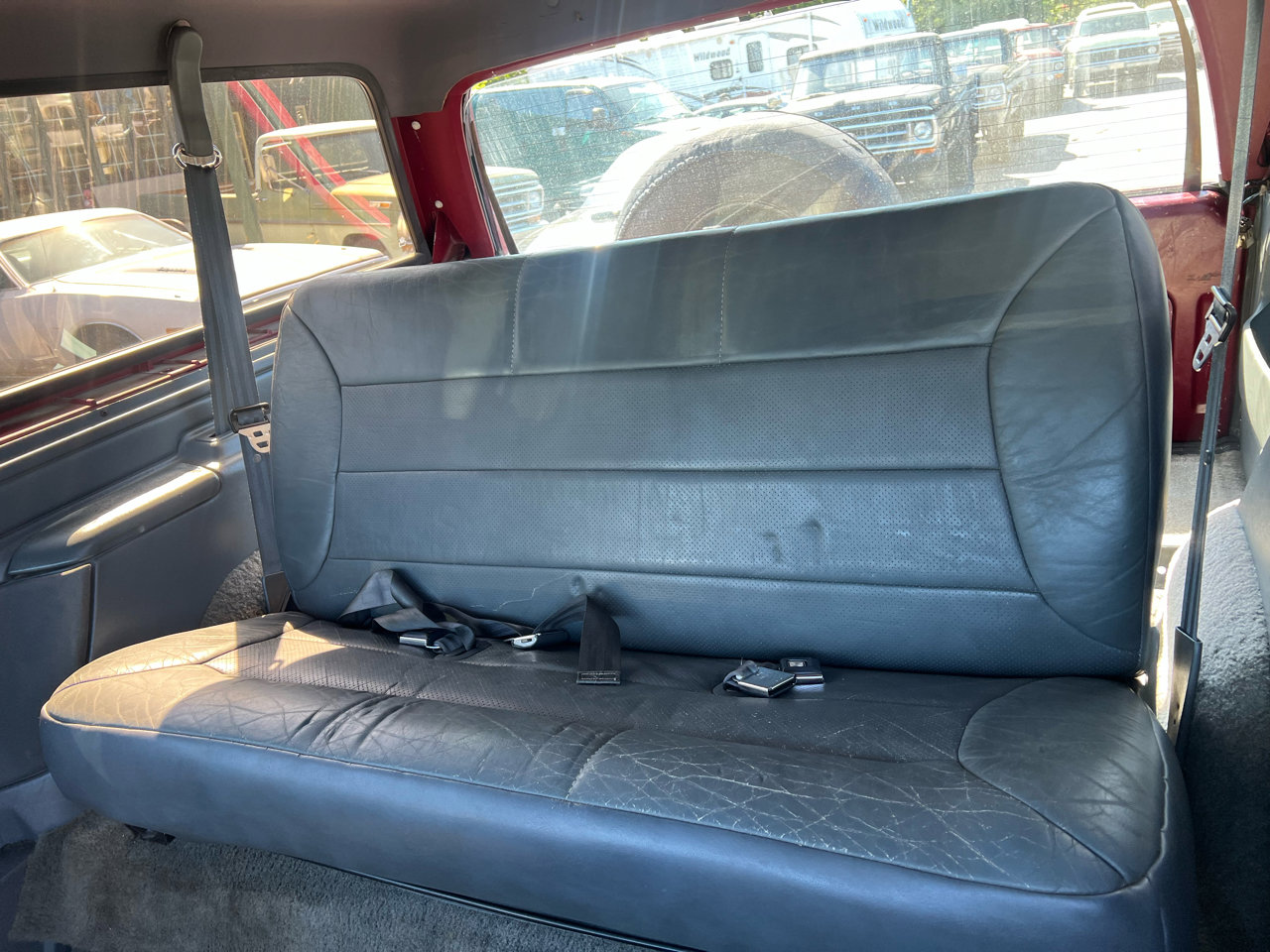 Used 1993 Ford Bronco XLT image 7