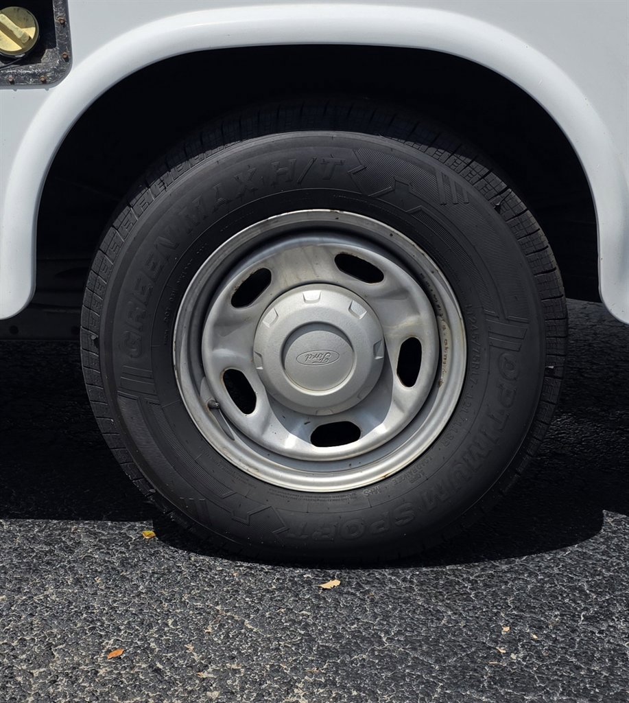 Used 2015 Ford F250 XL RWD image 35