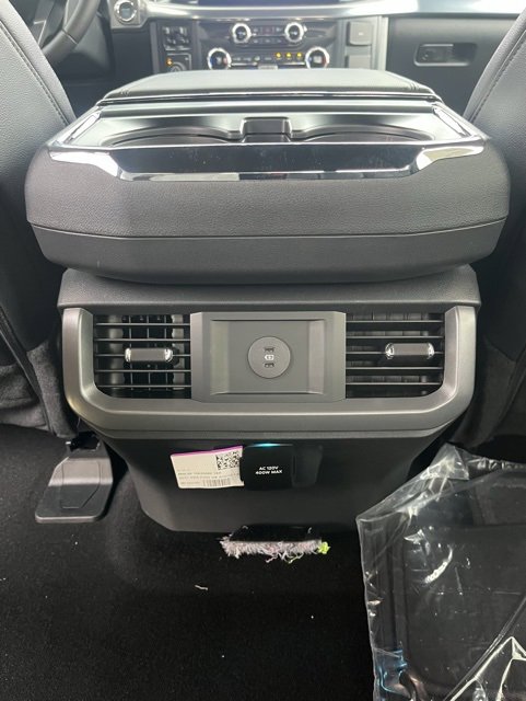 New 2025 Ford F150 Lariat w/ Equipment Group 501A Mid image 11
