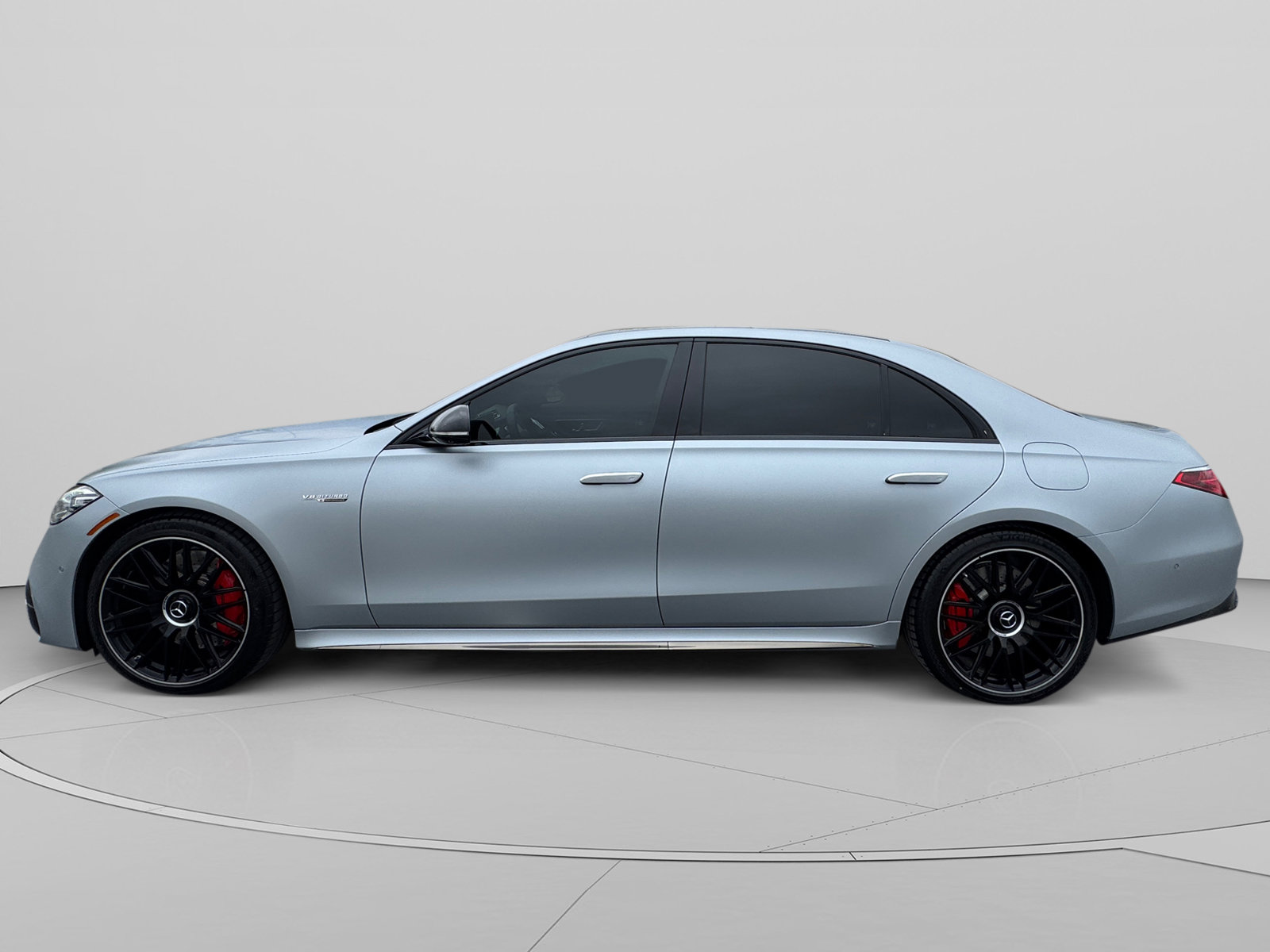Used 2025 Mercedes-Benz S 63 AMG S image 2