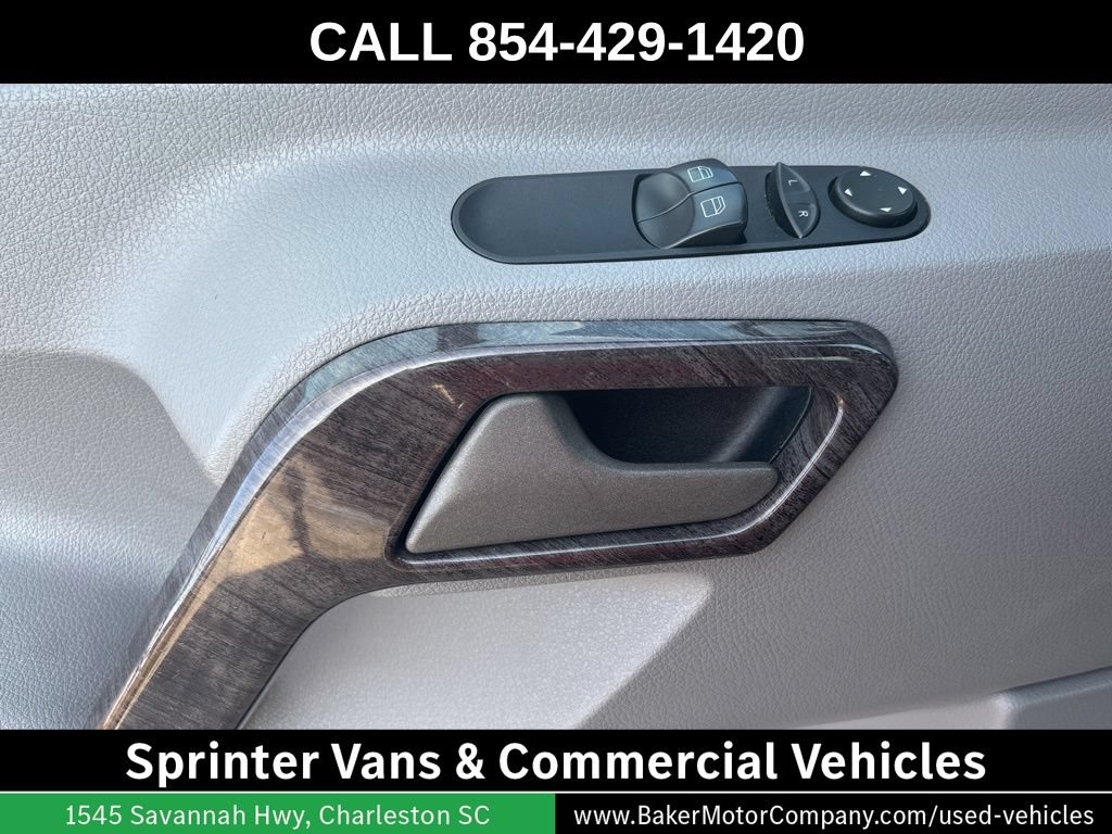 Used 2016 Mercedes-Benz Sprinter 3500 image 65