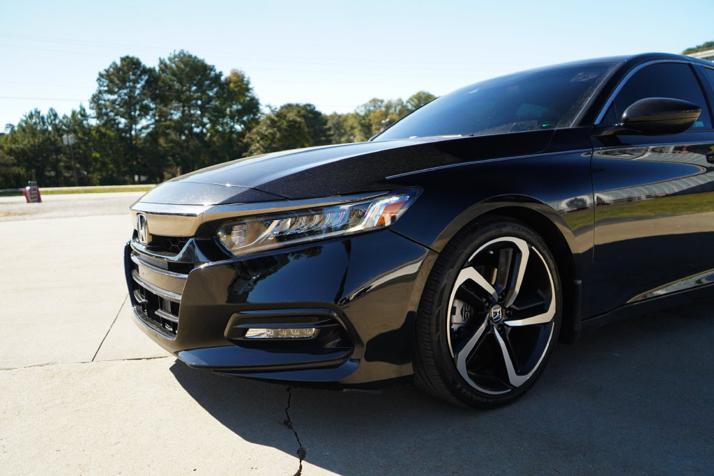 Used 2019 Honda Accord Sport image 17