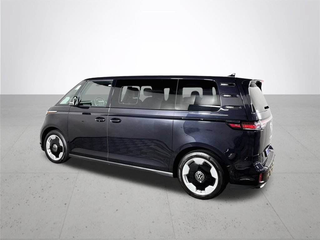 Certified 2025 Volkswagen ID. Buzz Pro S RWD image 9