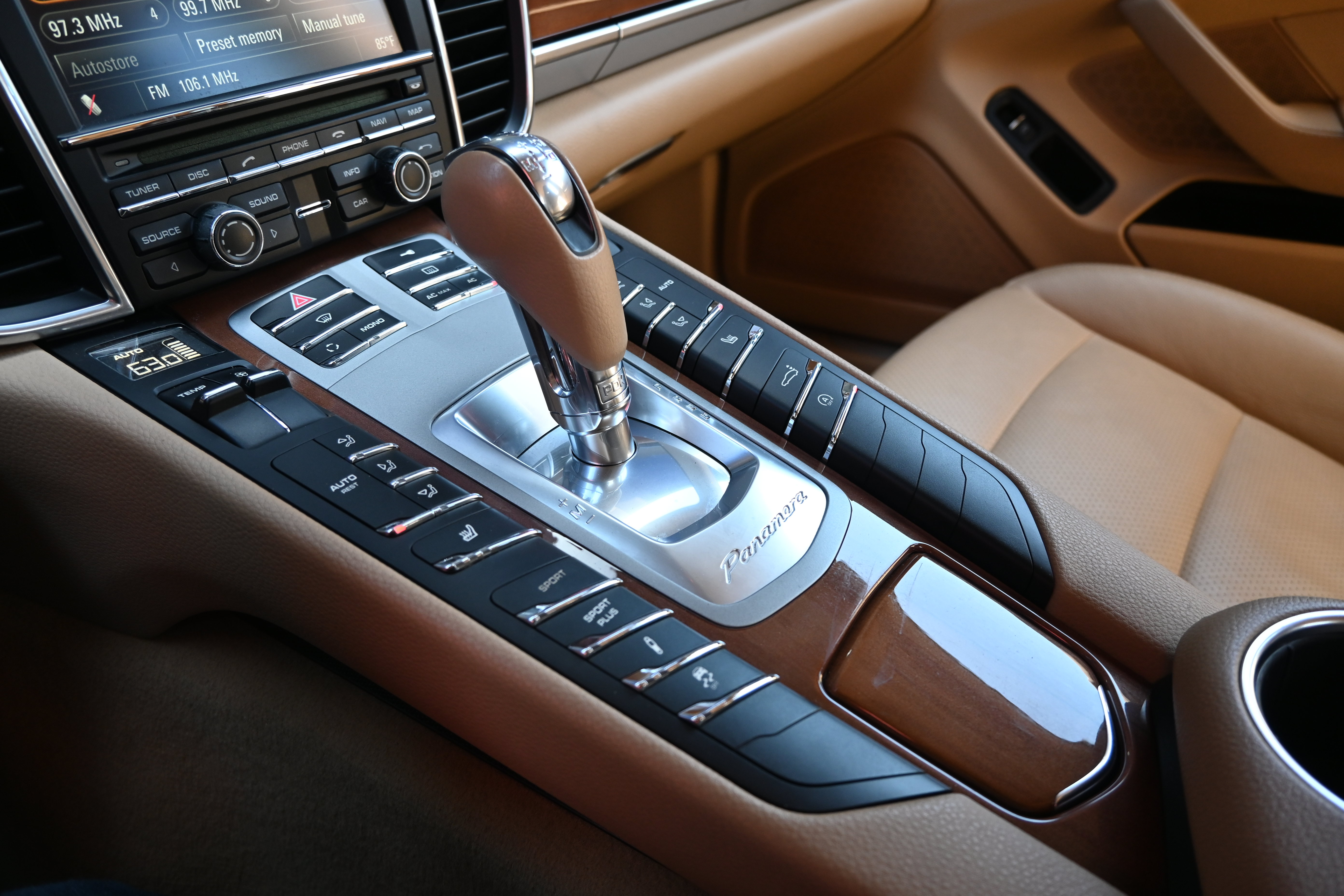 Used 2011 Porsche Panamera S RWD image 55
