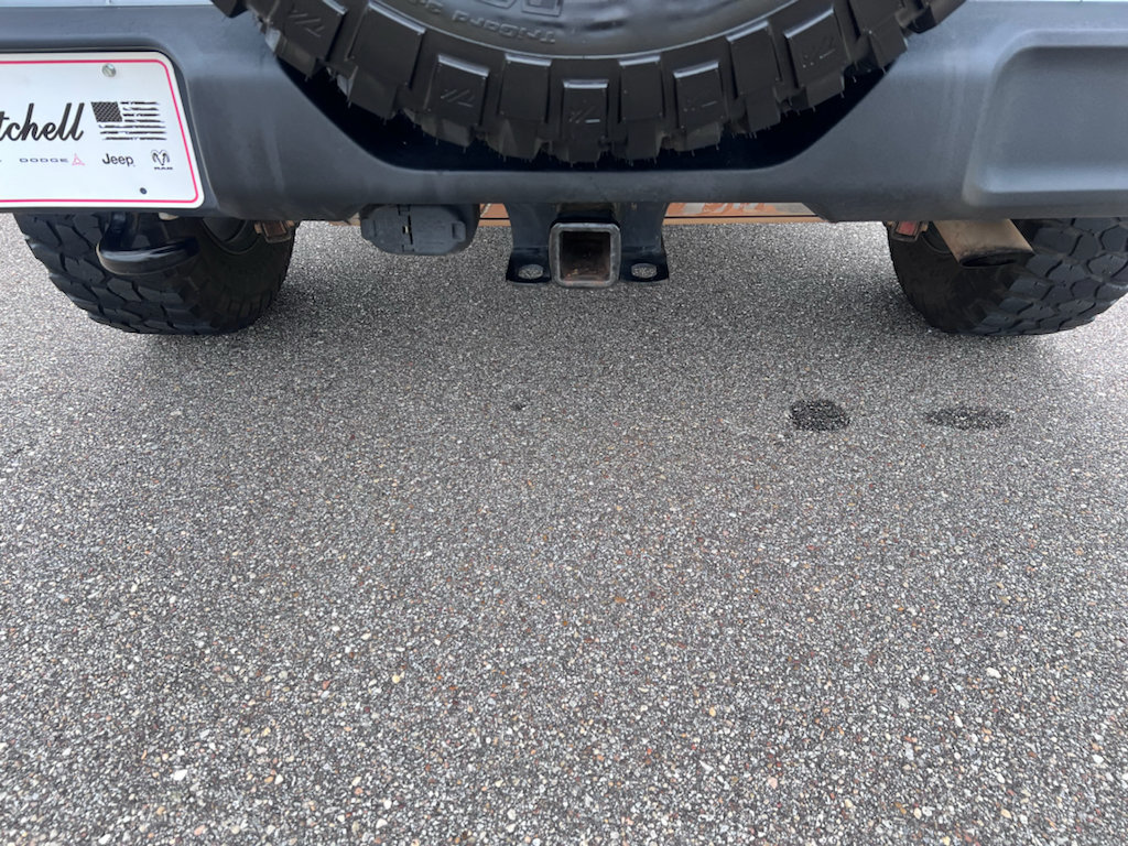 Used 2022 Jeep Wrangler Sport AWD/4WD image 3
