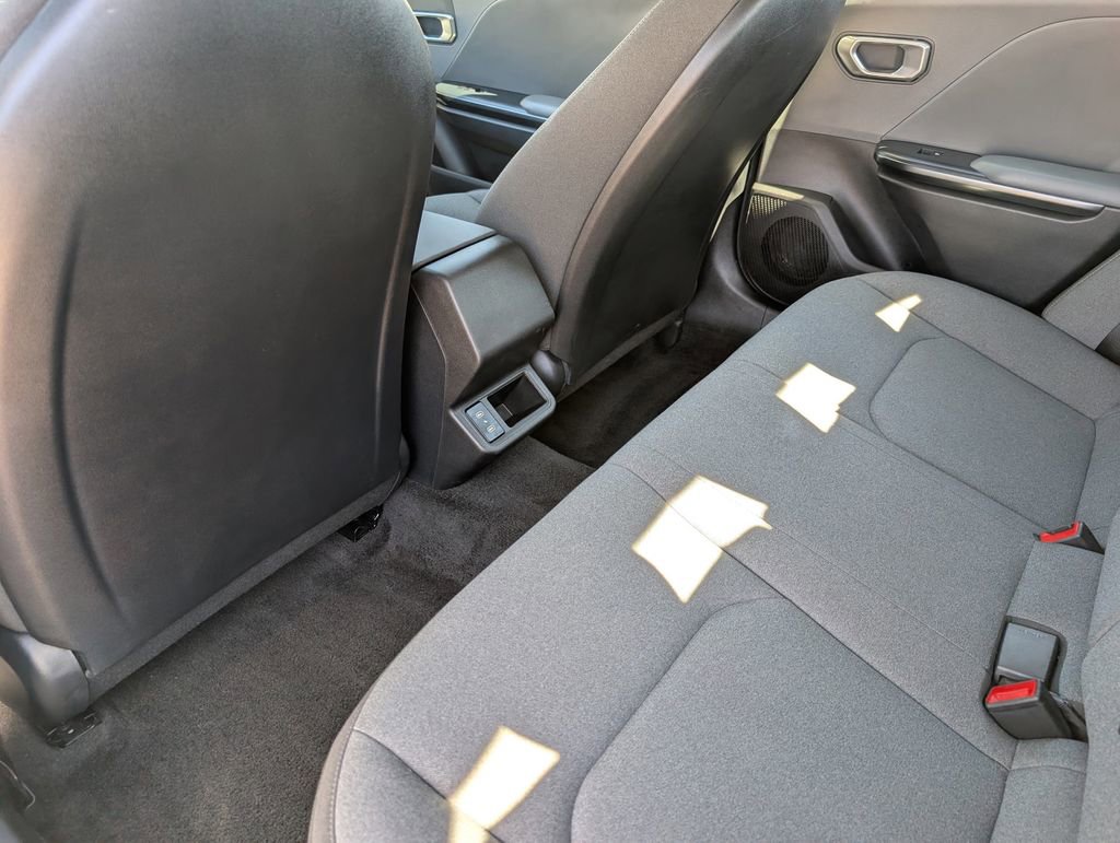 Certified 2025 Kia K4 LXS image 18