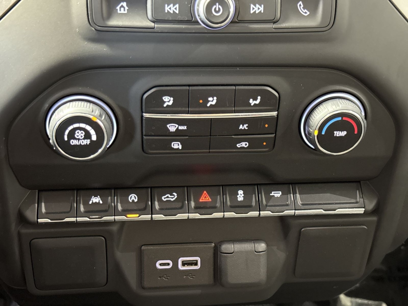 Used 2025 Chevrolet Silverado 1500 W/T RWD image 22