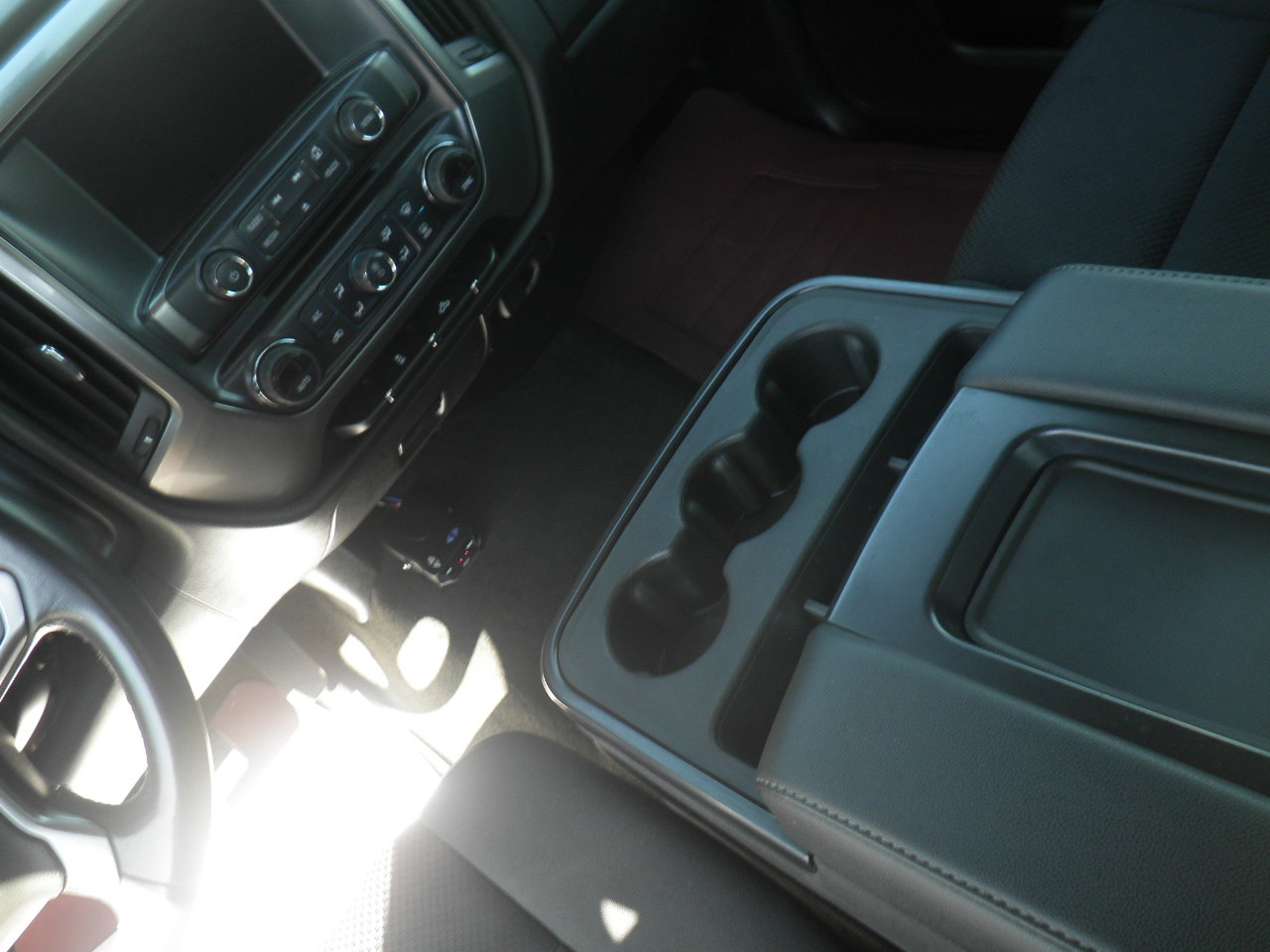 Used 2018 Chevrolet Silverado 1500 LT w/ All Star Edition image 22