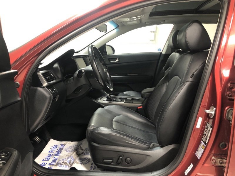 Used 2020 Kia Optima SE image 19
