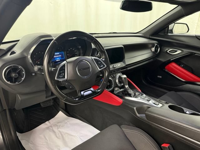 Used 2022 Chevrolet Camaro LT w/ Redline Edition RWD image 8