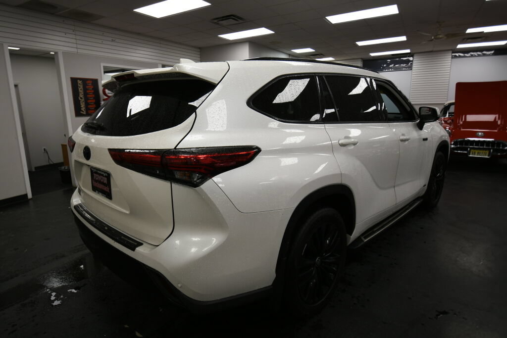 Used 2021 Toyota Highlander Platinum AWD/4WD image 7