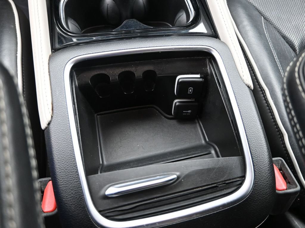 Used 2024 Chrysler Pacifica Limited image 21