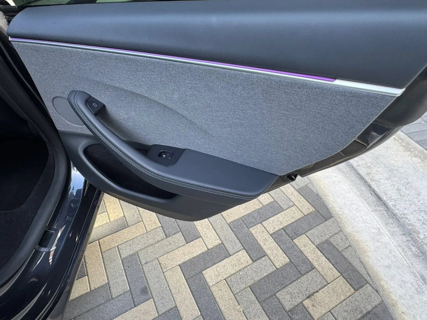 Used 2025 Tesla Model 3 Long Range RWD image 31