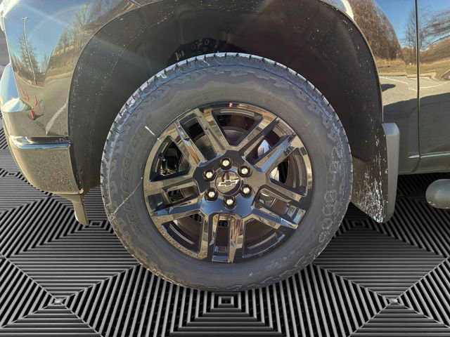 New 2026 Chevrolet Silverado 1500 Custom w/ Turbomax Blackout Package image 9