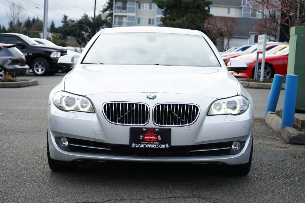 Used 2013 BMW 535i xDrive Sedan image 8