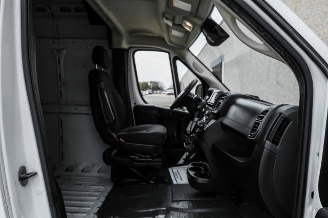 Used 2023 RAM ProMaster 2500 image 33
