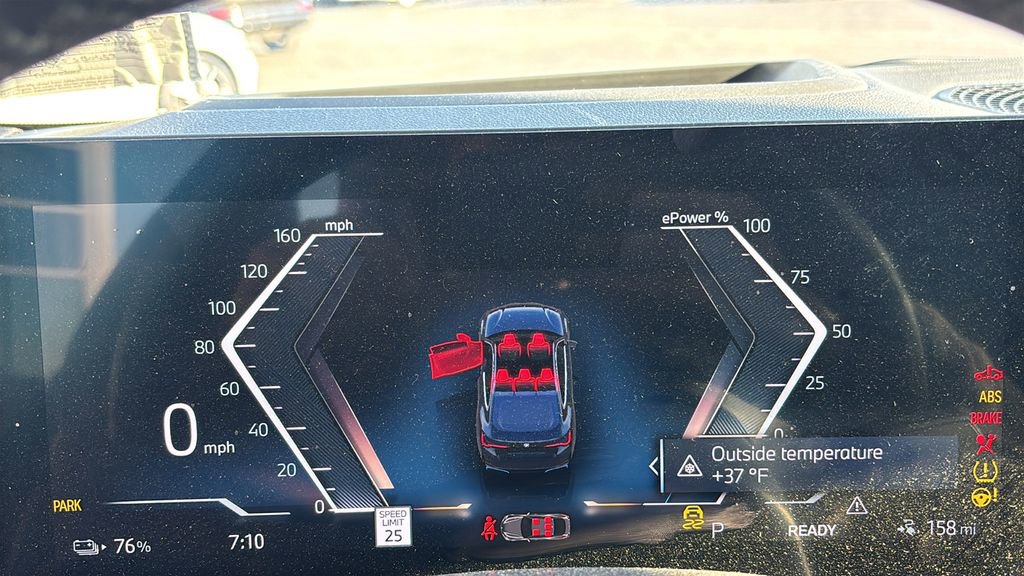 Used 2024 BMW i4 xDrive40i image 15