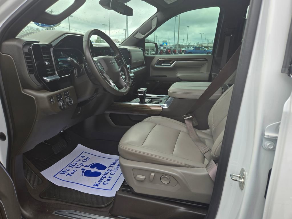 Used 2023 Chevrolet Silverado 1500 RST w/ All Star Edition Plus image 7