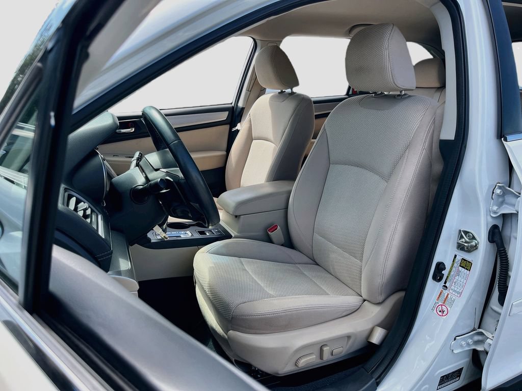 Used 2019 Subaru Outback 2.5i Premium AWD/4WD image 20