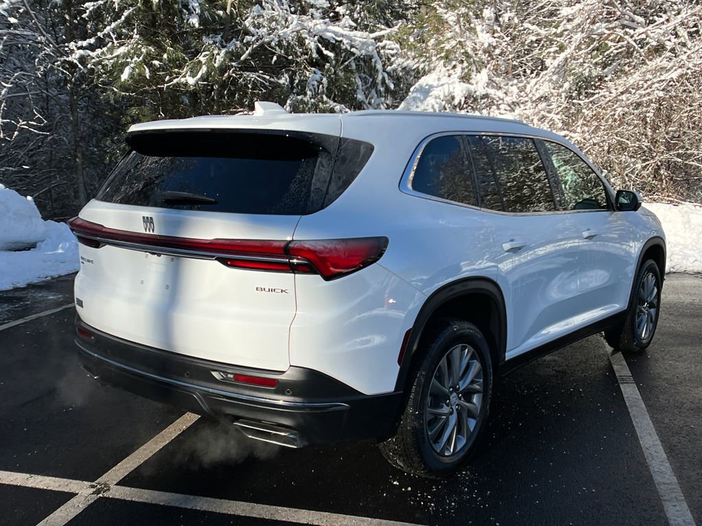Used 2025 Buick Enclave Preferred image 5
