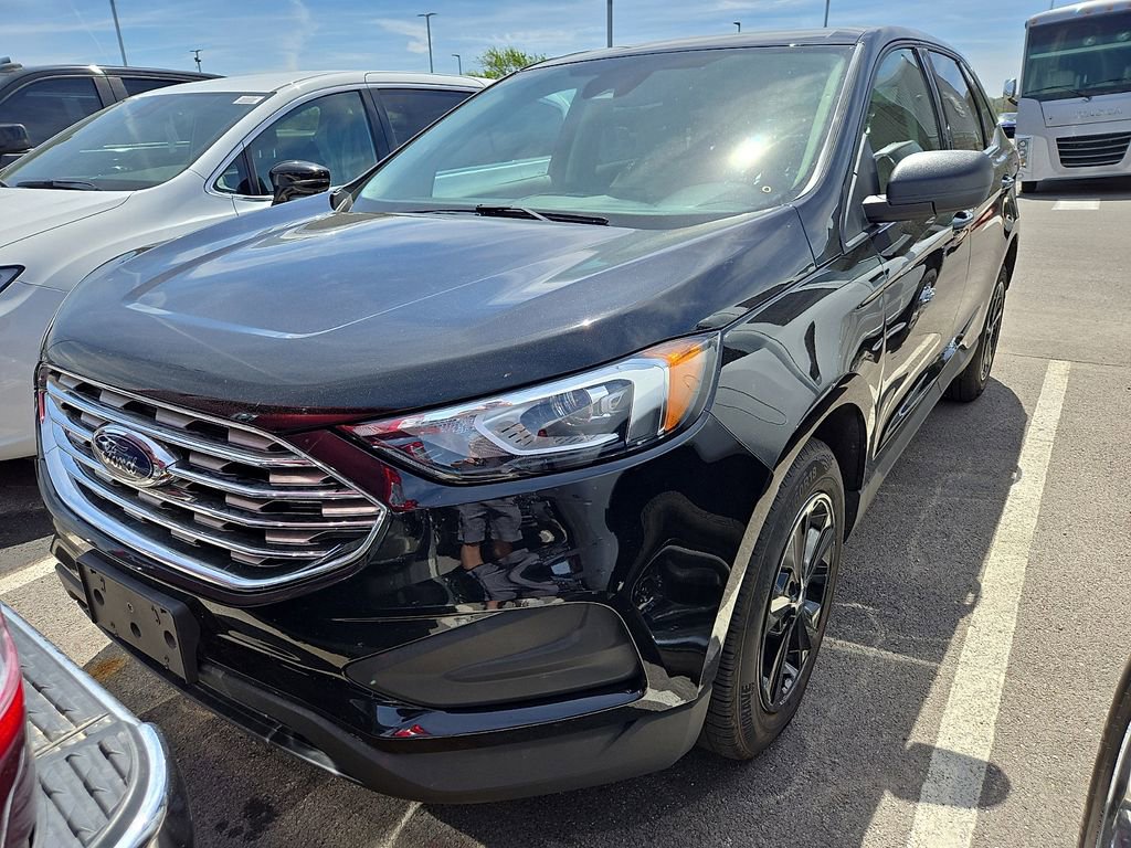 Used 2022 Ford Edge SE AWD/4WD image 1