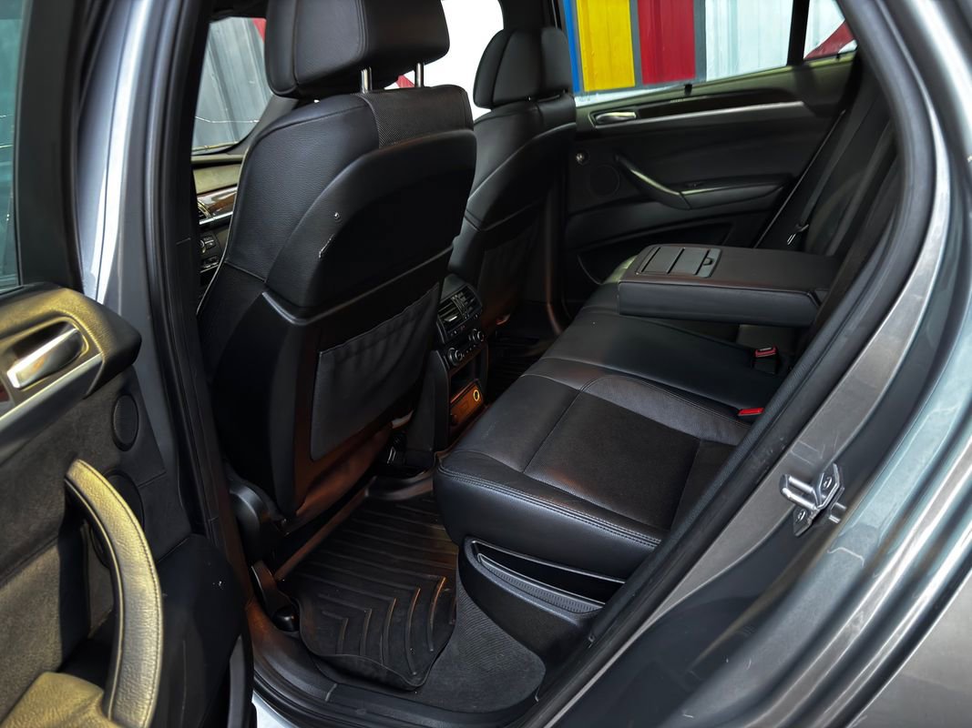 Used 2014 BMW X6 xDrive50i image 34
