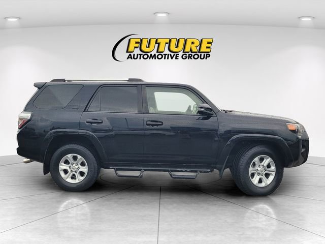 Used 2021 Toyota 4Runner SR5 Premium w/ Moonroof Package RWD image 3
